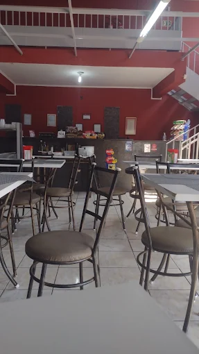 Espaço interno do restaurante